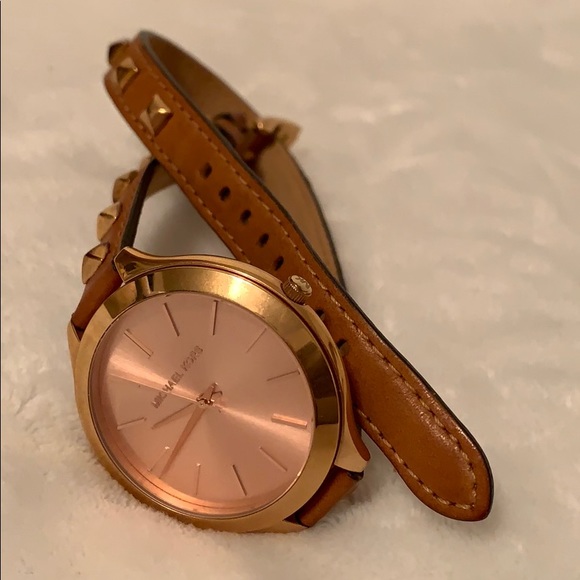 Michael Kors Wrap Watch - Picture 3 of 8